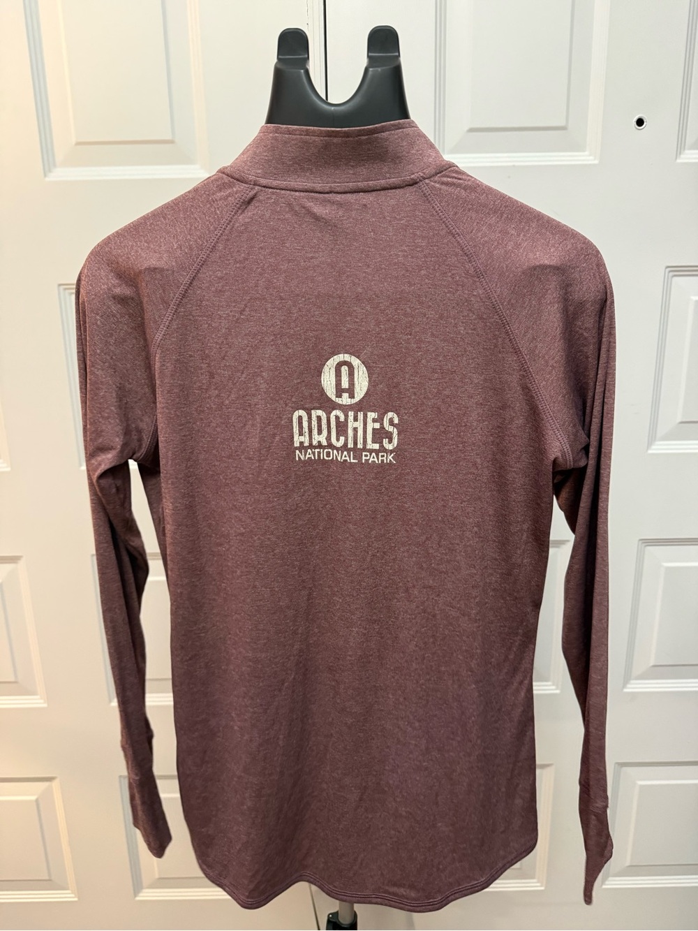 Arches National Park Maroon 1/4 Zip Pullover Top - Picture 5 of 7